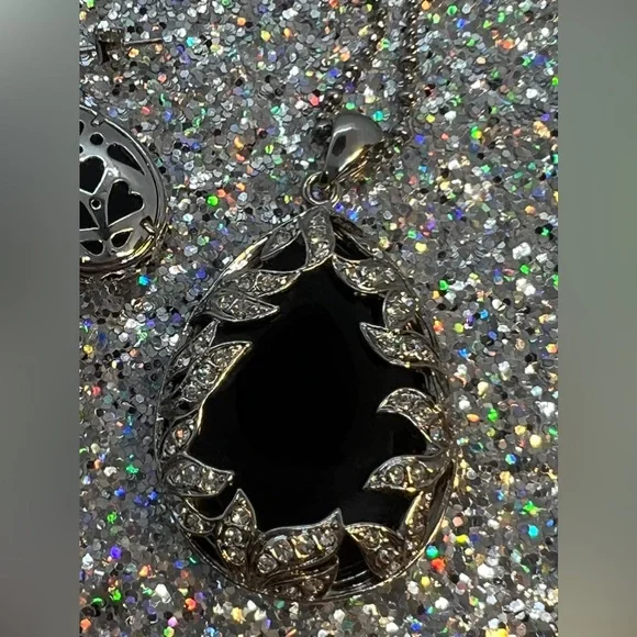 Silver-Tone Teardrop Obsidian Stone Encased Crystal Pendant & Matching Earrings - Picture 3 of 9